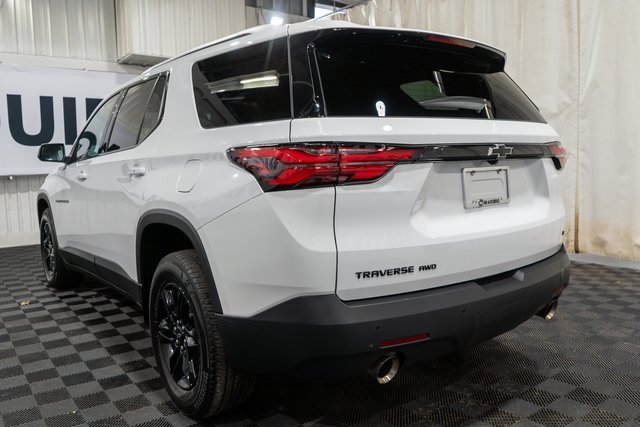 2023 Chevrolet Traverse Leather photo 3