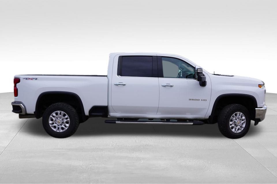 2021 Chevrolet Silverado 3500HD LTZ photo 3
