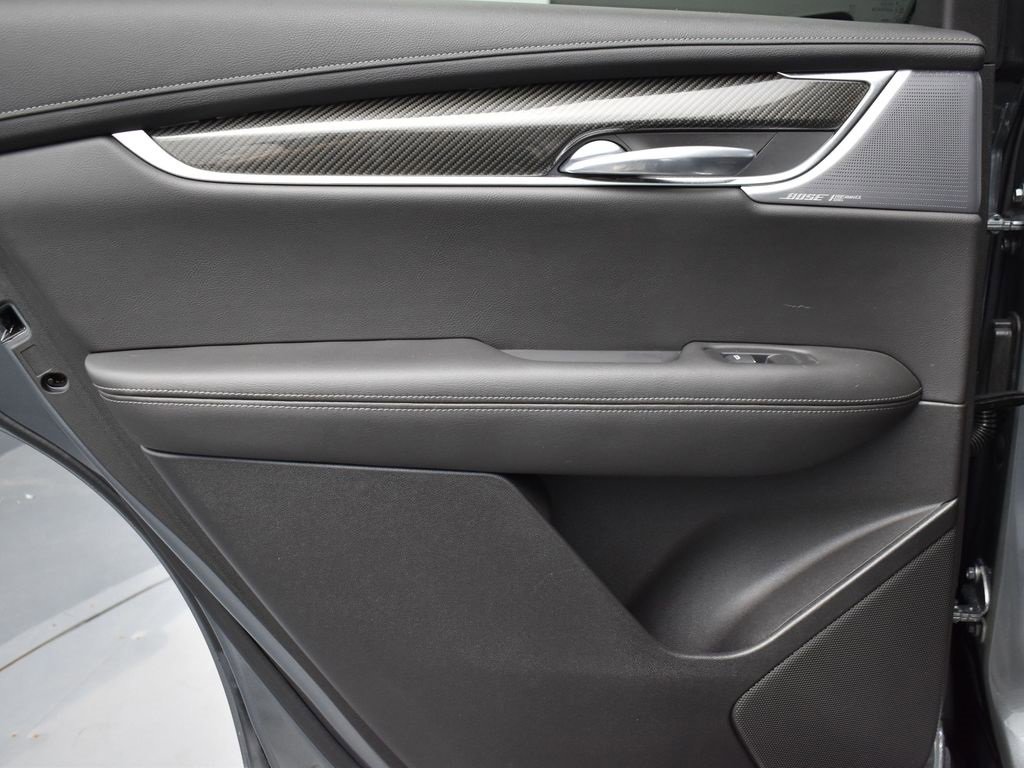 2022 Cadillac XT6 Sport photo 22