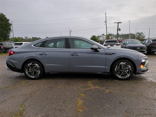 2026 Hyundai Sonata SEL Sport photo 4