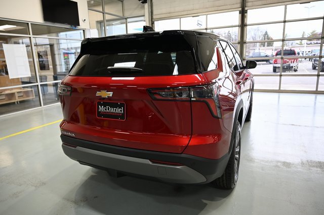 2026 Chevrolet Equinox photo 4