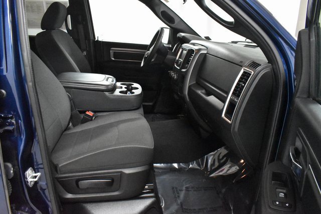 2021 Ram 1500 Classic Warlock photo 10