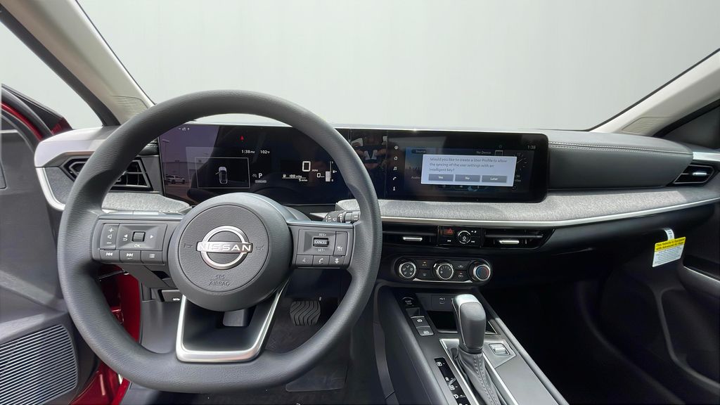 2025 Nissan Kicks SV photo 9