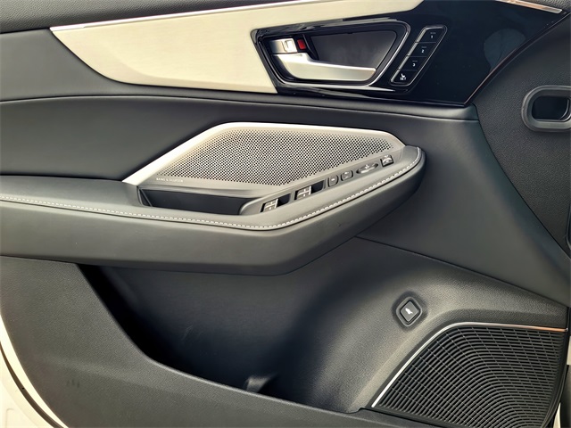 2026 Acura MDX Technology photo 14