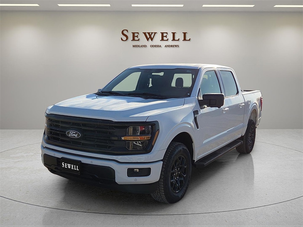 2025 Ford F-150 XLT's photo