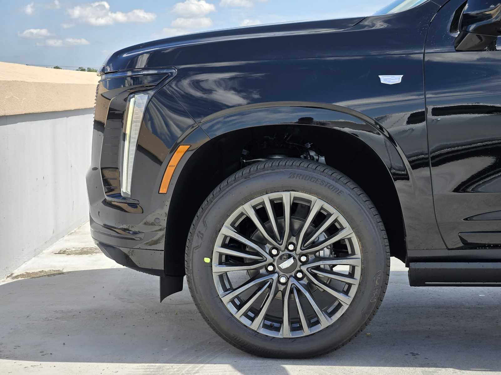 2025 Cadillac Escalade Sport Platinum photo 4
