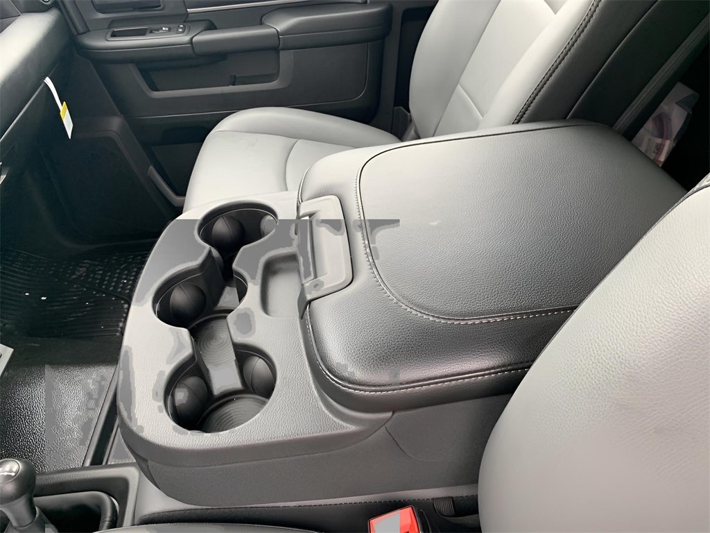 2024 Ram 5500 Tradesman photo 22