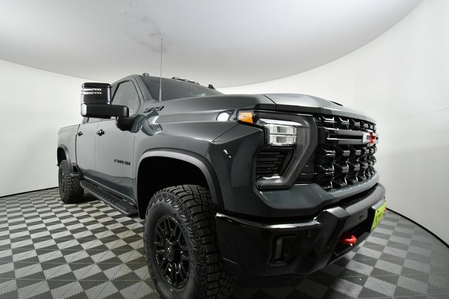 2026 Chevrolet Silverado 2500HD ZR2 photo 7