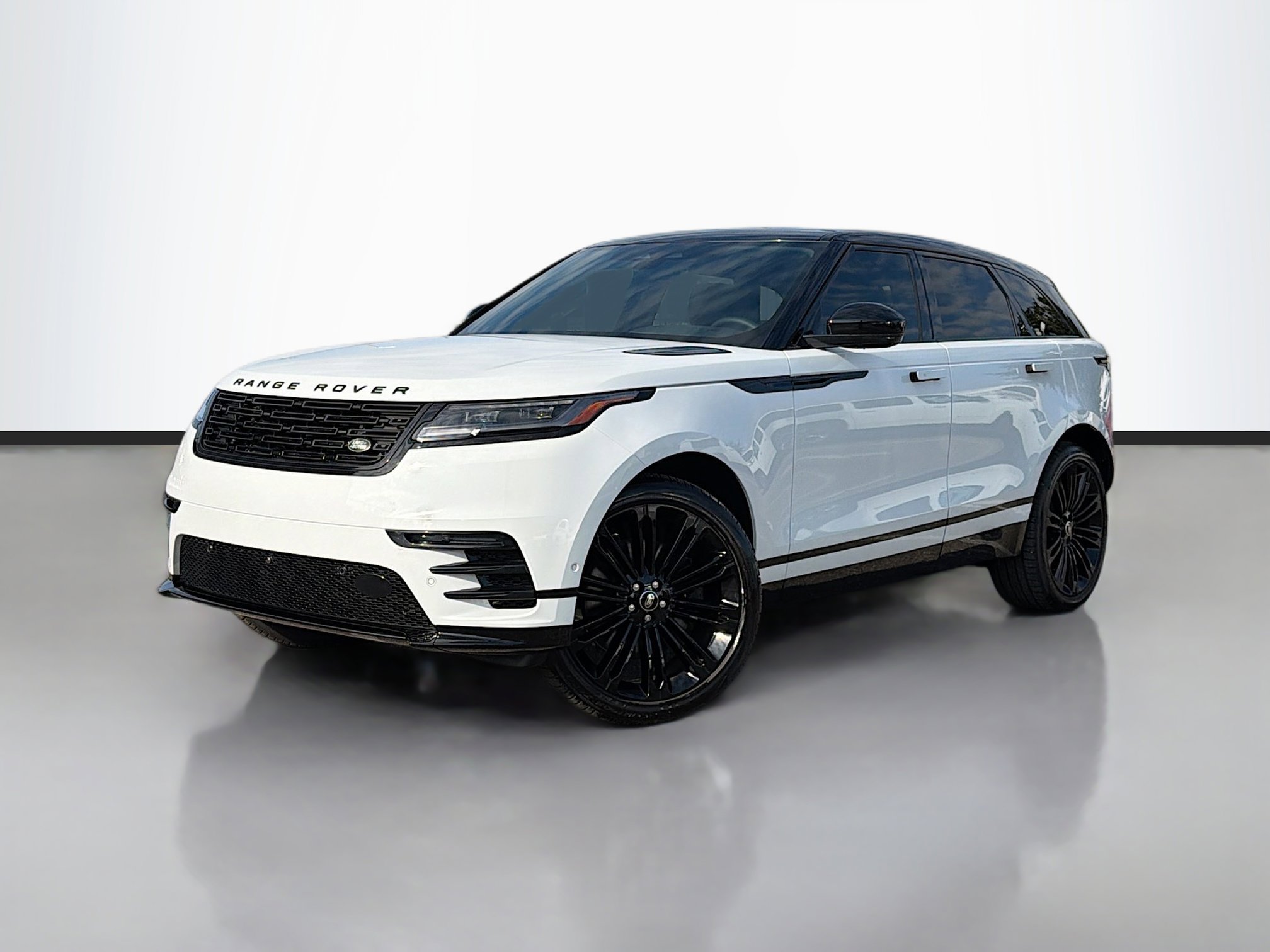 2026 Land Rover Range Rover Velar Dynamic SE's photo