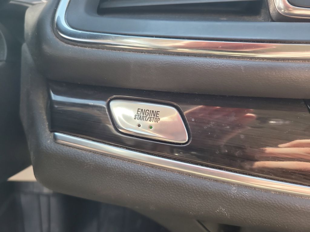 2020 Buick Enclave Essence photo 18