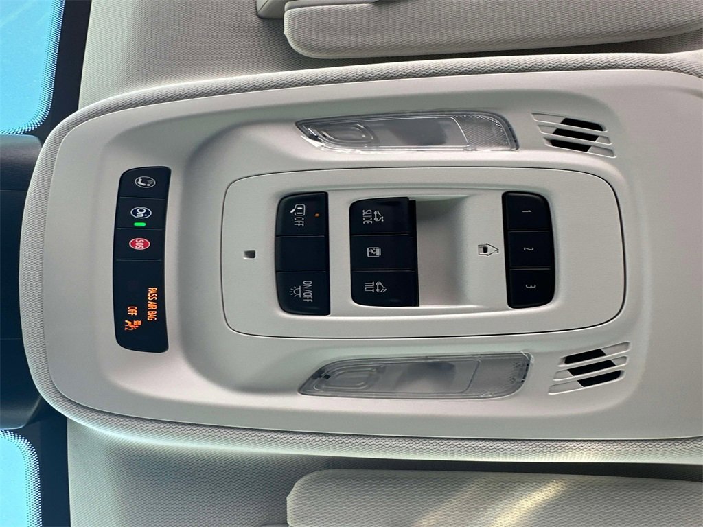 2025 Buick Envision Avenir photo 33