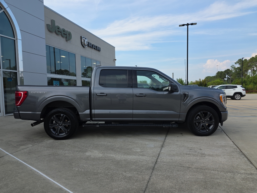 2023 Ford F-150 XLT photo 10