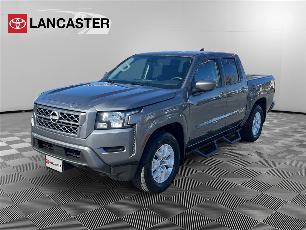 2023 Nissan Frontier SV photo 3