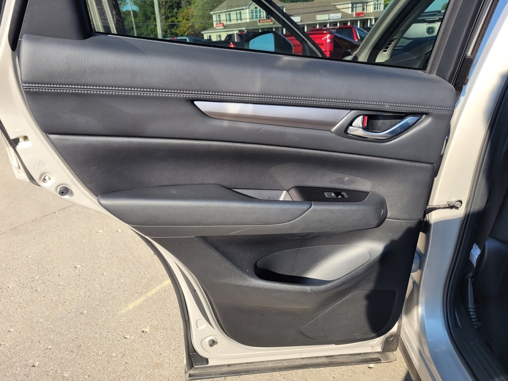 2024 Mazda CX-5 2.5 Select photo 19