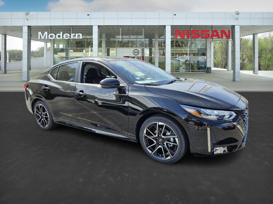 2025 Nissan Sentra SR photo 2