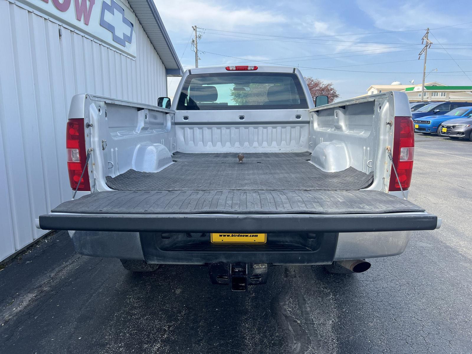 2013 Chevrolet Silverado Work Truck Base photo 5