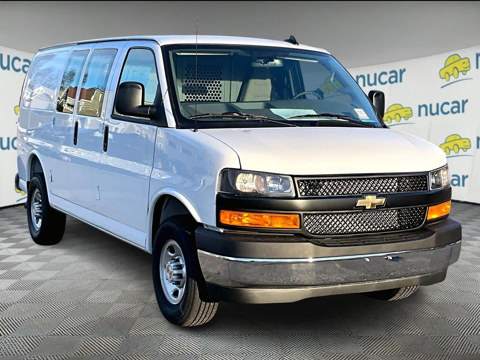 2025 Chevrolet Express Cargo Work Van's photo