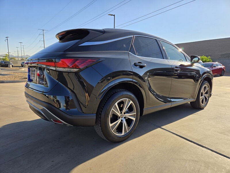 2025 Lexus RX 350 Premium photo 2
