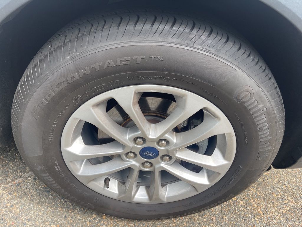 2021 Ford Escape SE photo 9