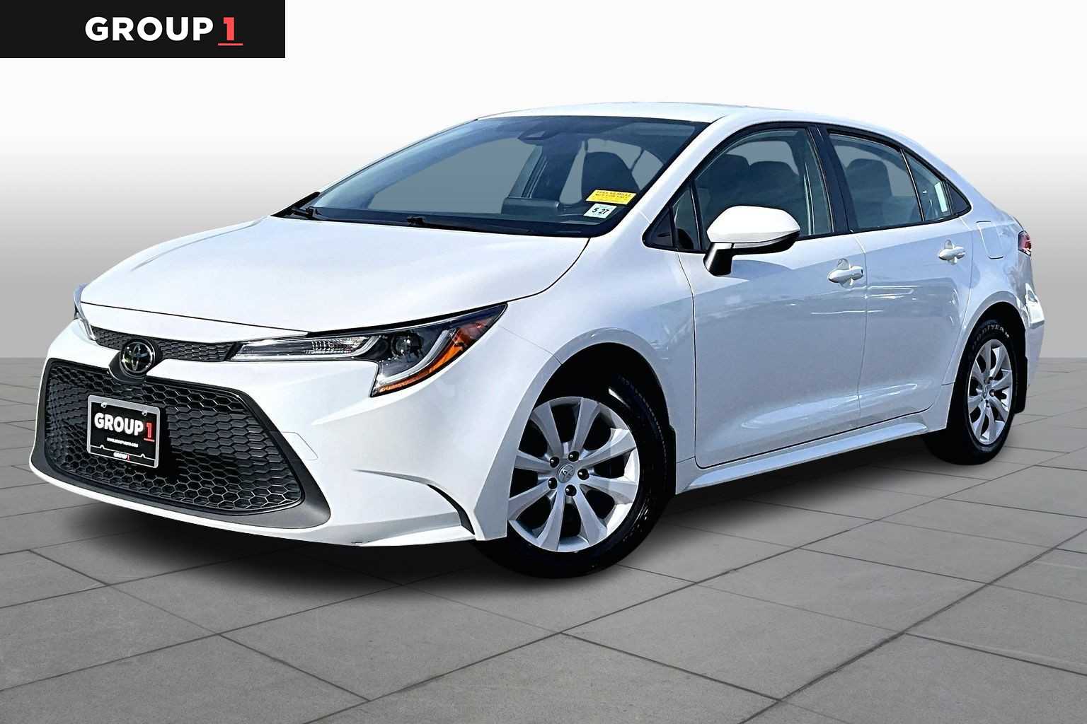 2022 Toyota Corolla LE's photo
