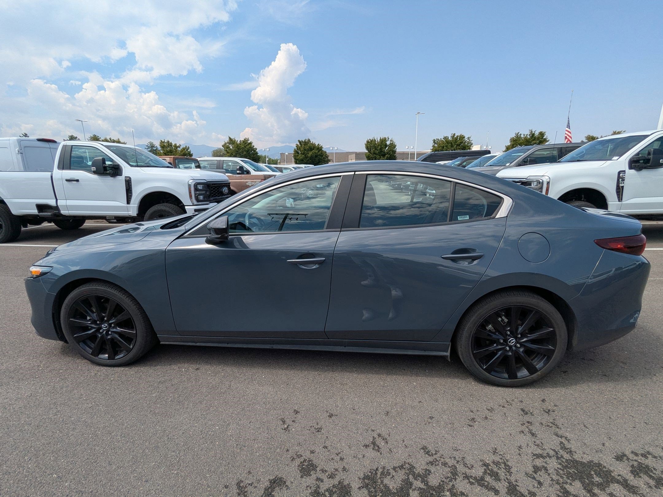 2024 Mazda Mazda3 2.5 s Carbon photo 6