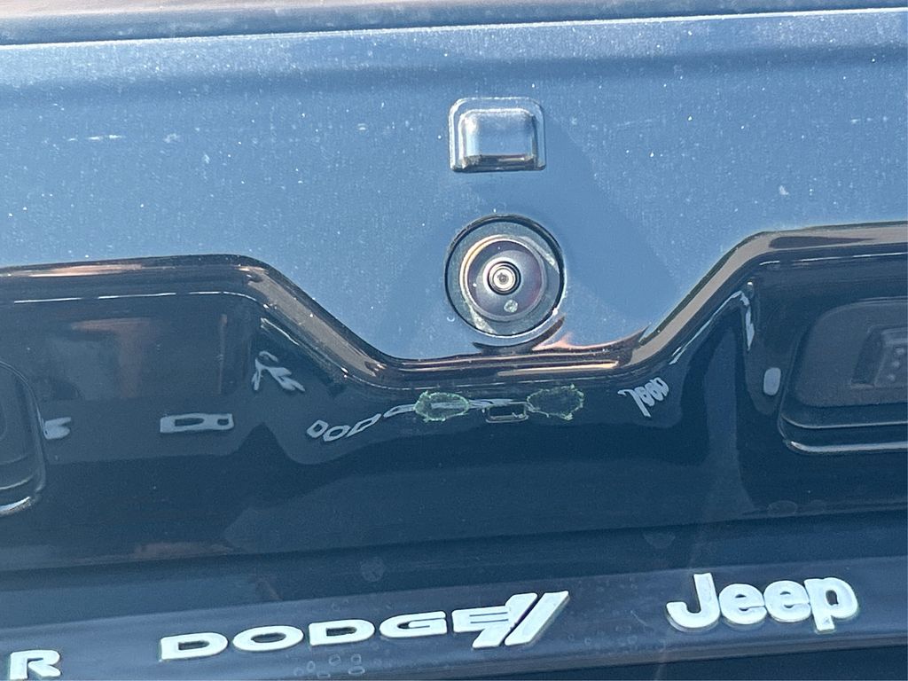 2025 Jeep Wagoneer Series III photo 13