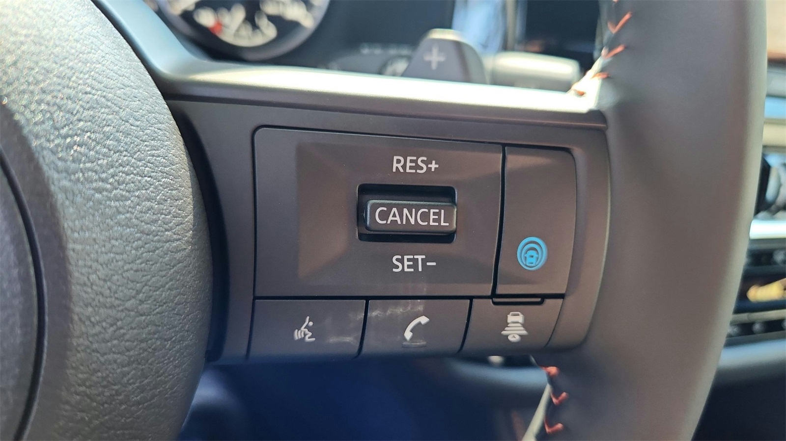 2025 Nissan Pathfinder Rock Creek photo 24