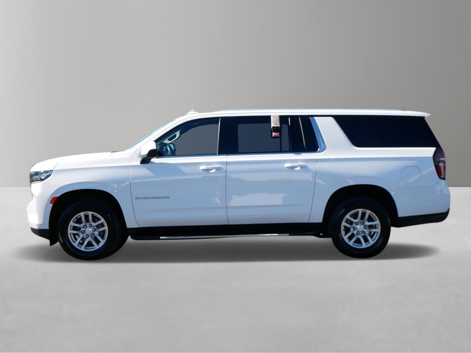 Used 2021 Chevrolet Suburban LT with VIN 1GNSKCKD4MR263640 for sale in White Bear Lake, Minnesota