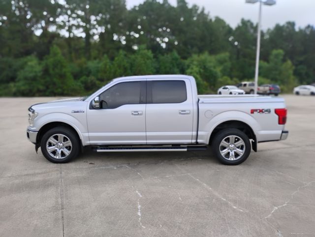 2019 Ford F-150 Lariat photo 2
