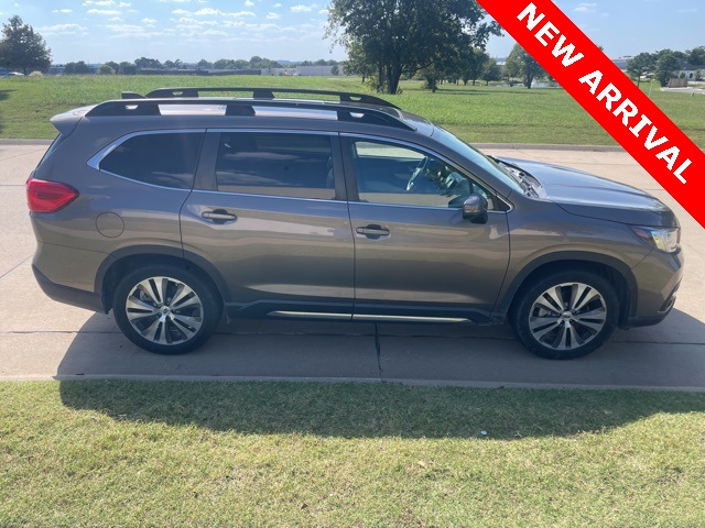 2021 Subaru Ascent Limited photo 2