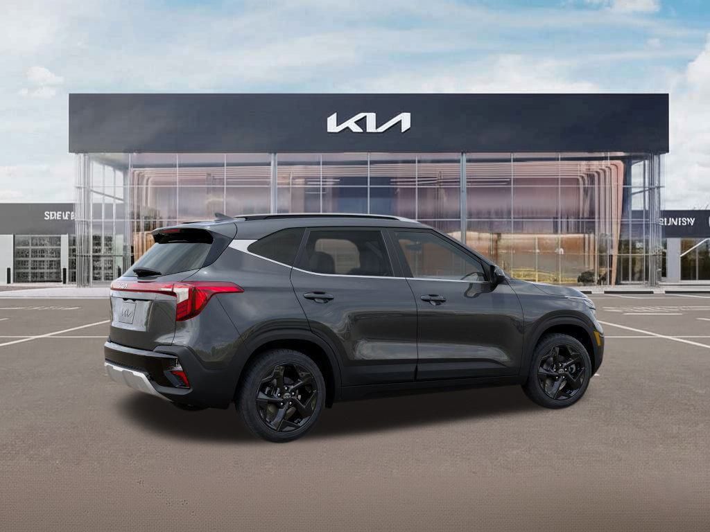 2026 Kia Seltos EX photo 5