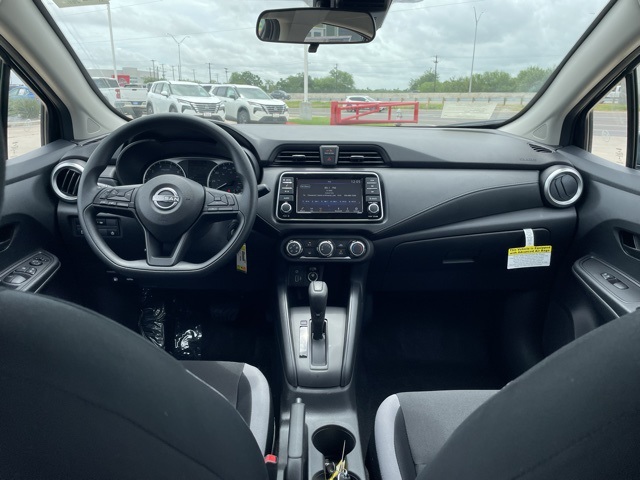 2025 Nissan Versa S photo 15