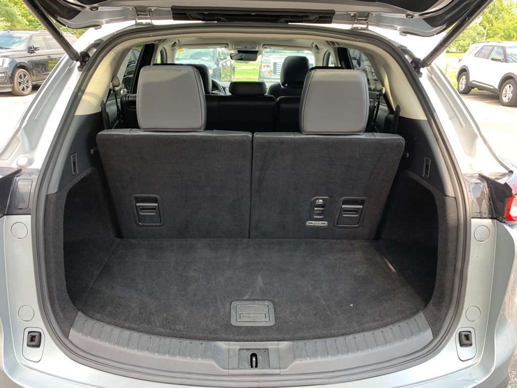 2023 Mazda CX-9 Touring photo 17