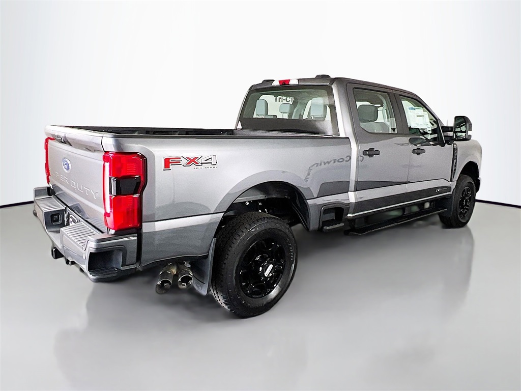 2025 Ford F-350 XL photo 13
