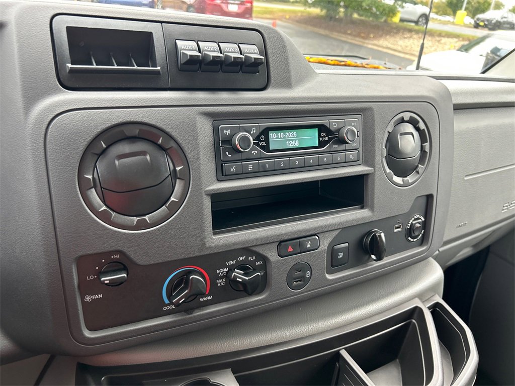 2024 FORD E-450 - Image 19