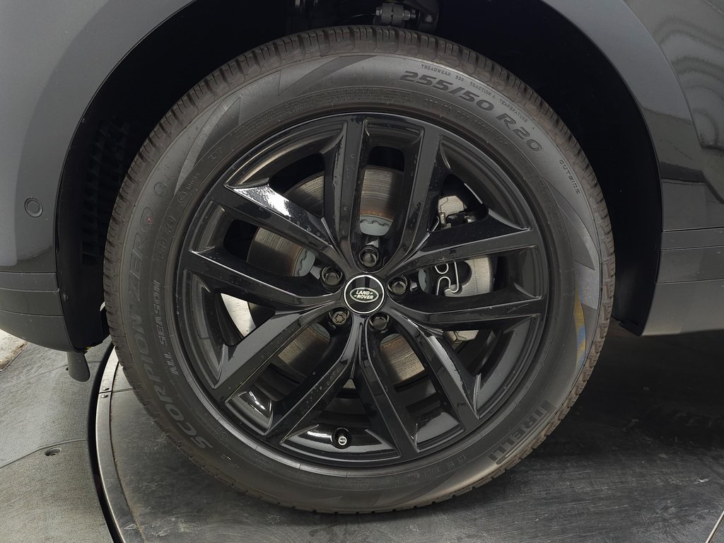 2026 LAND ROVER RANGE ROVER VELAR - Image 9