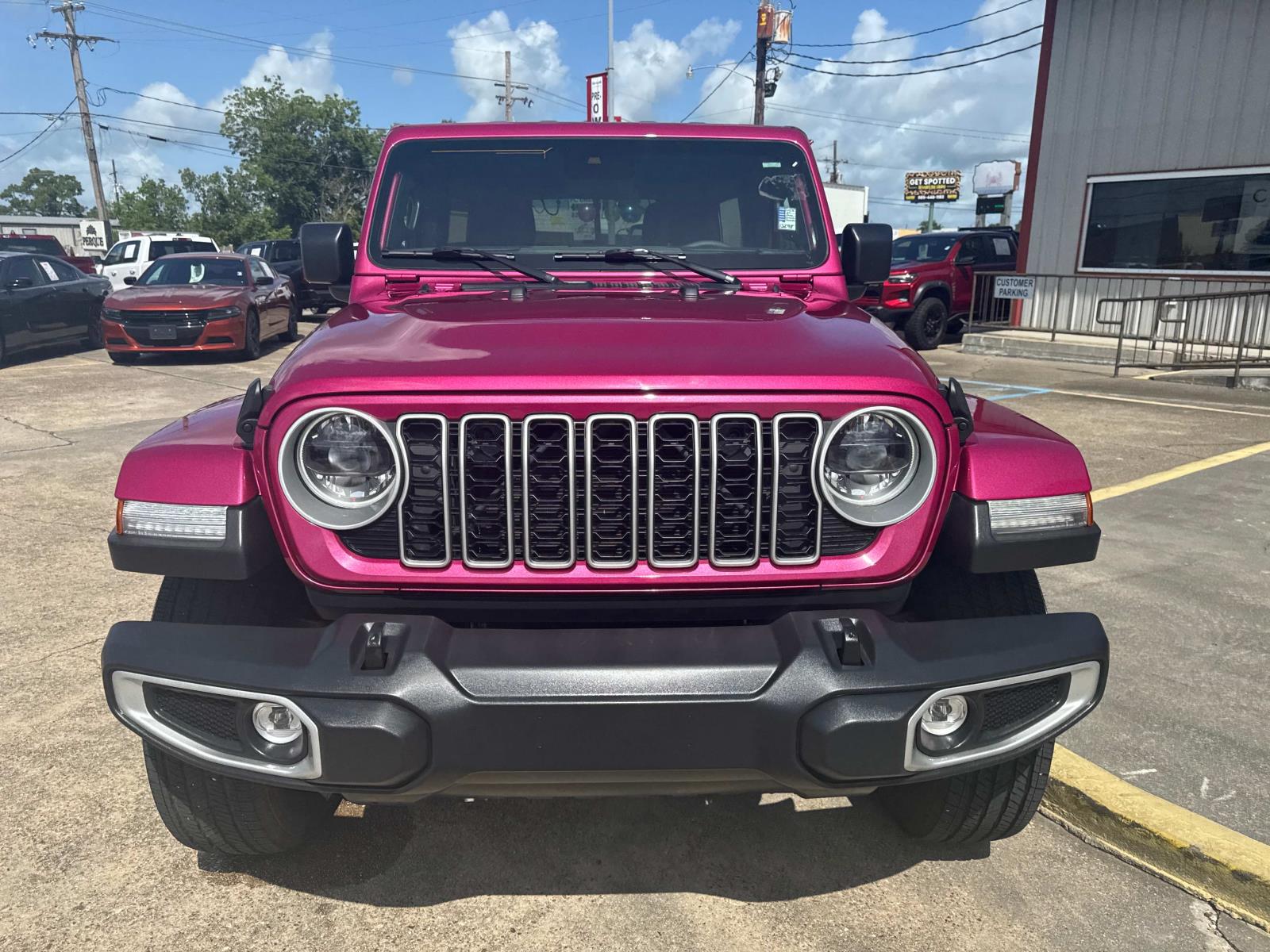 2024 Jeep Wrangler Sahara photo 2