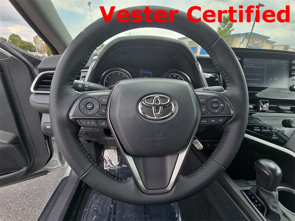 2023 Toyota Camry SE photo 17