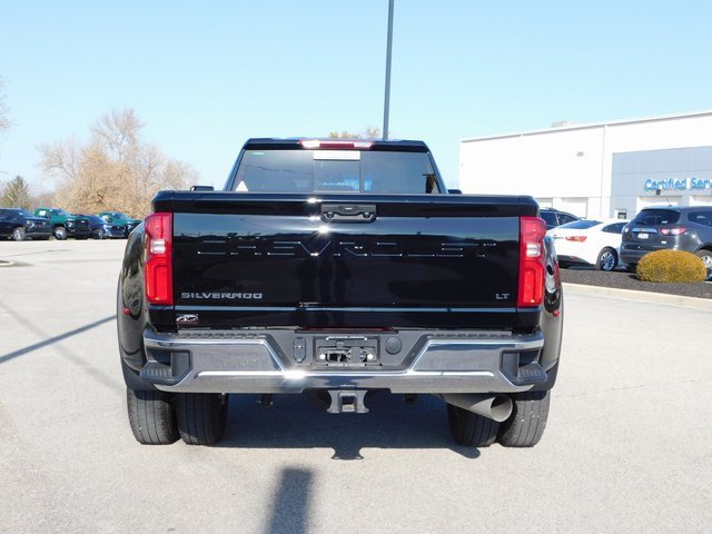 2024 Chevrolet Silverado 3500HD LT photo 4