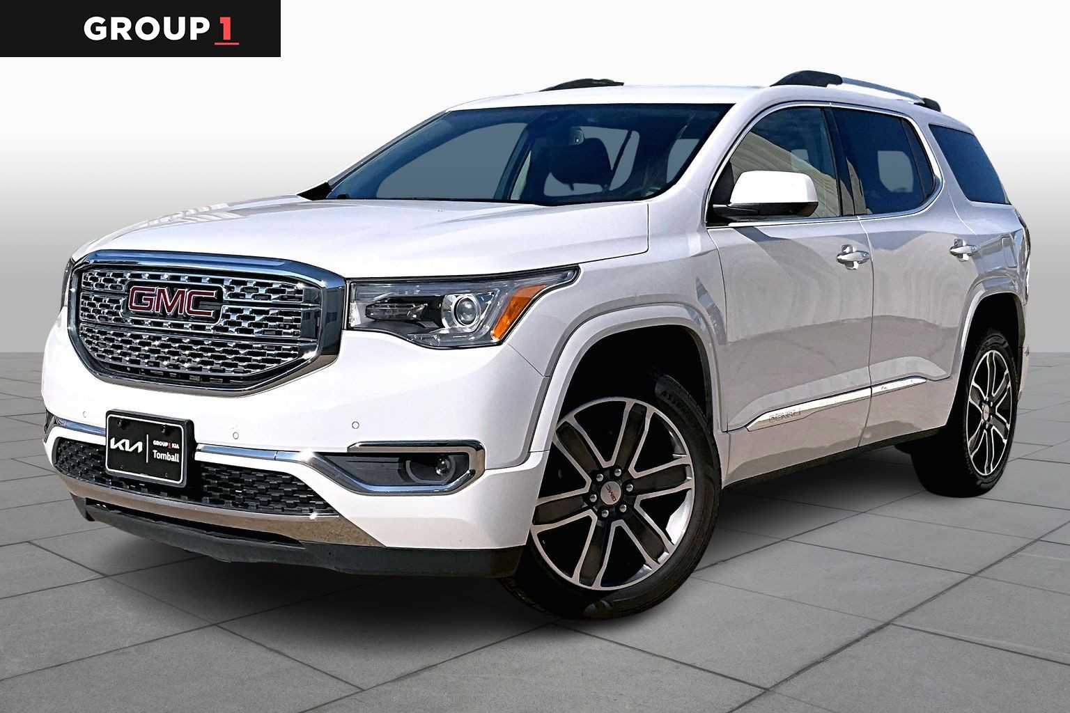 2019 GMC Acadia Denali's photo
