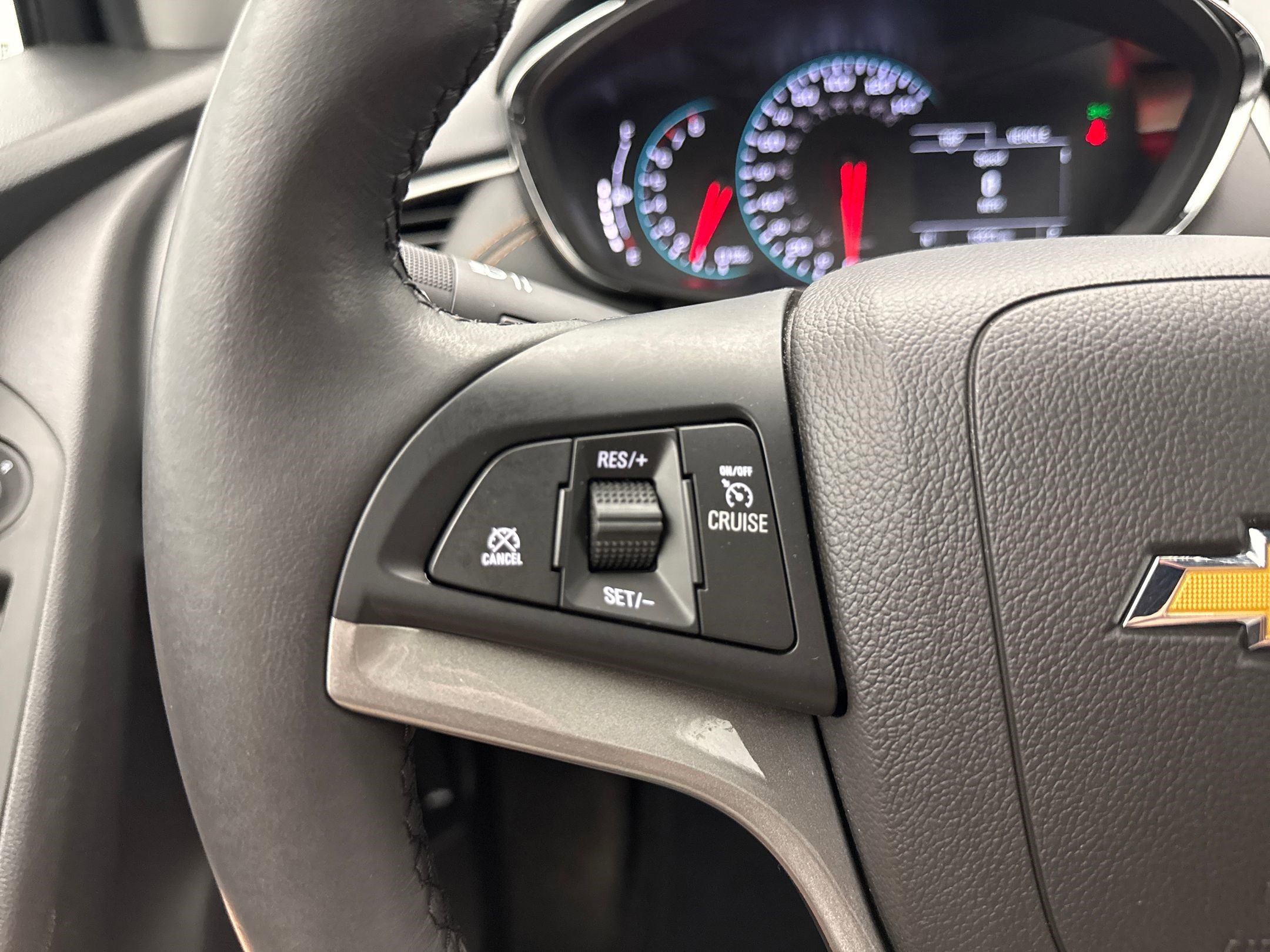 2022 Chevrolet Trax LT photo 16