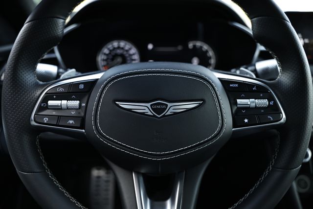 2025 Genesis G70 3.3T Sport Advanced photo 32
