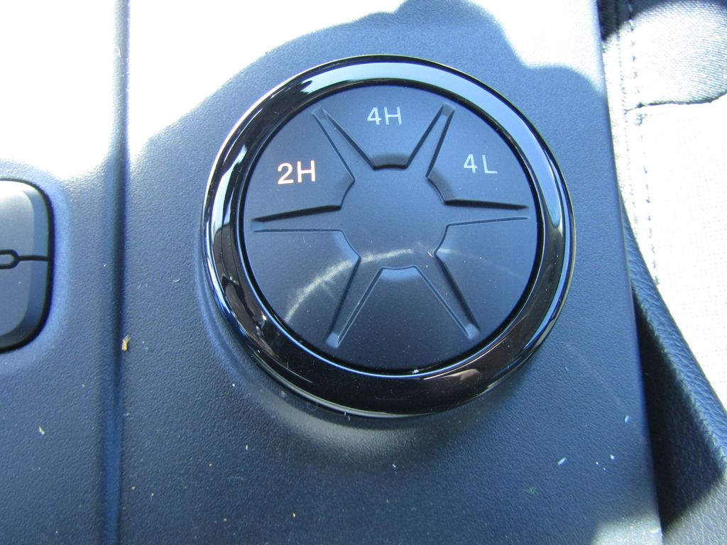 2025 Ford Ranger XLT photo 26