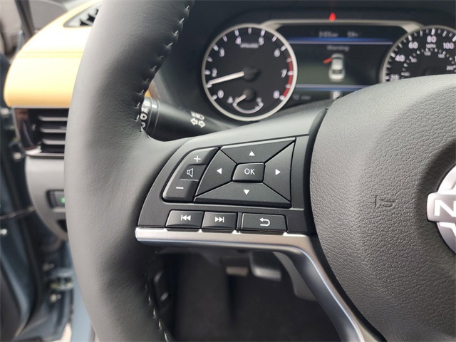 2025 Nissan Sentra SV photo 10
