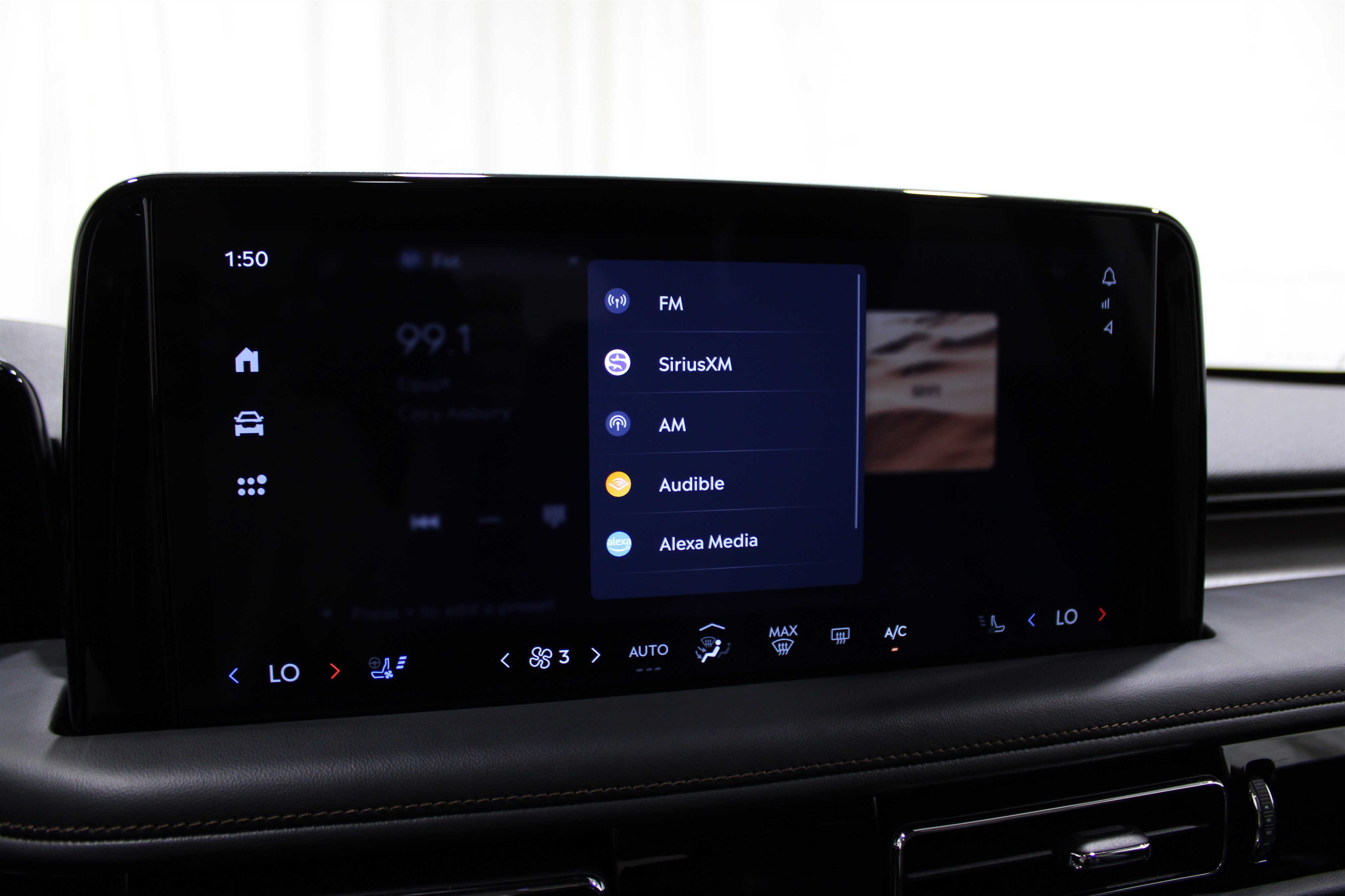 2025 Lincoln Aviator Reserve photo 10