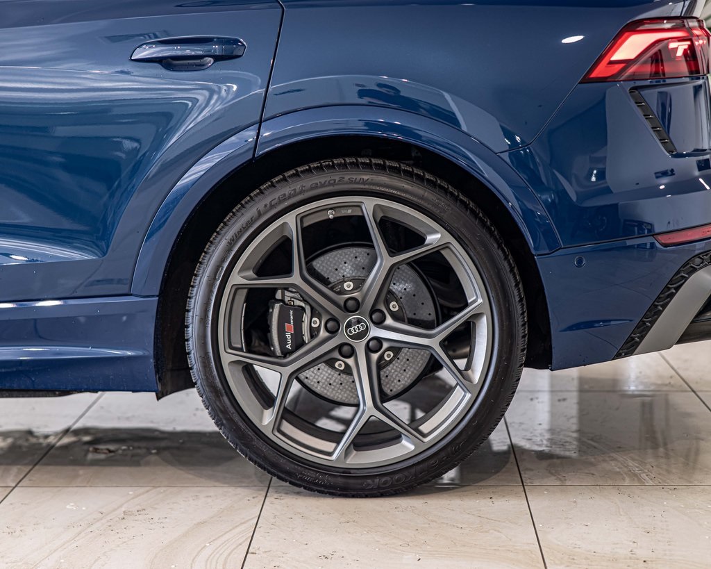 2025 AUDI RS Q8 - Image 7