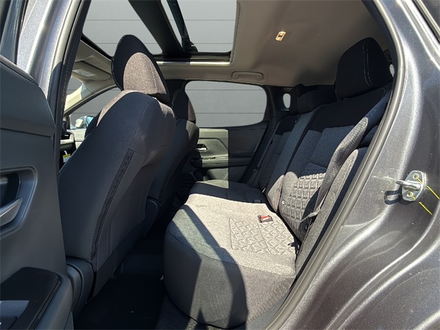 2026 Nissan Kicks SV photo 13
