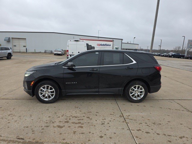 2023 Chevrolet Equinox LT photo 4