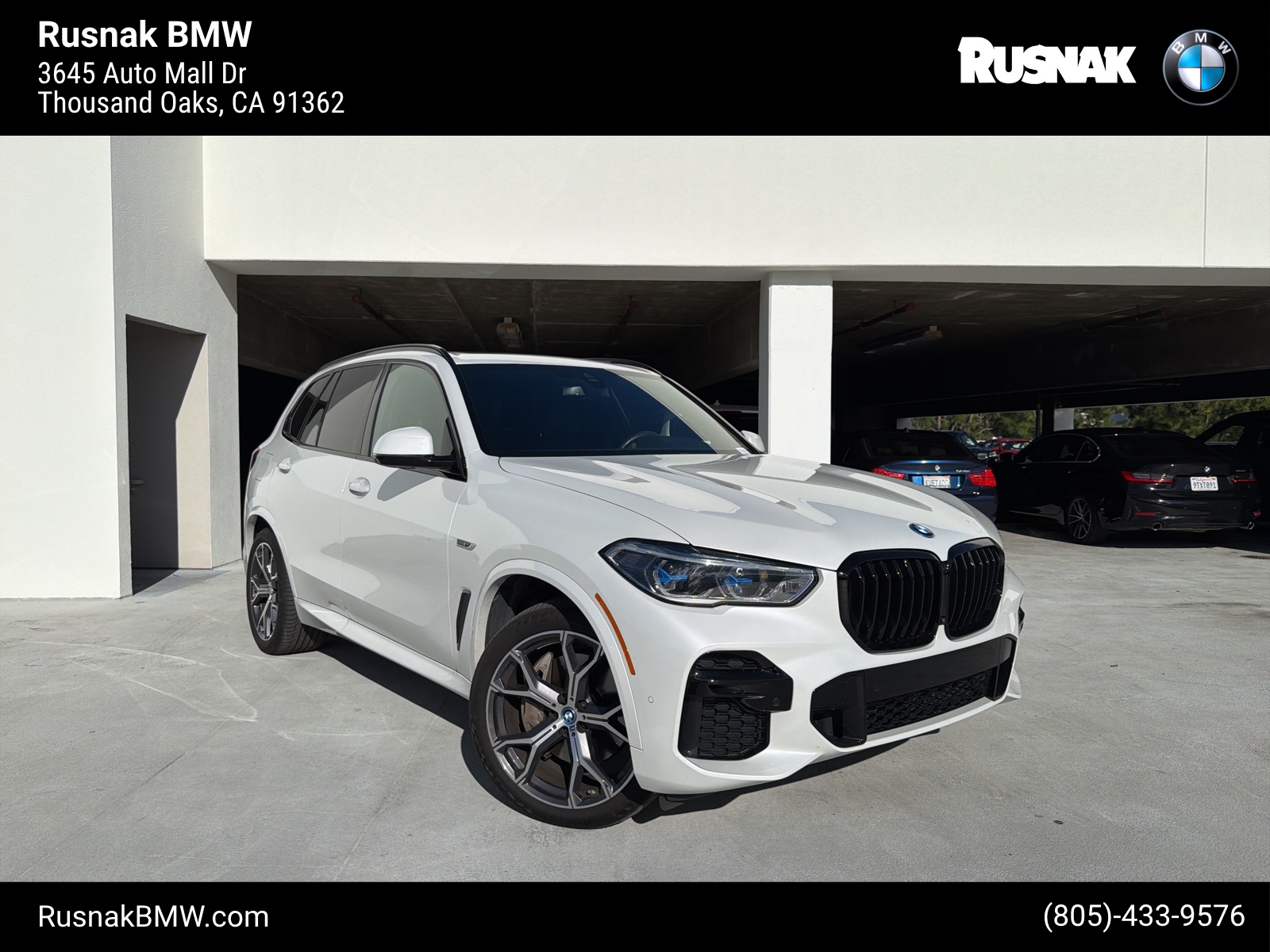 2023 BMW X5 45e's photo