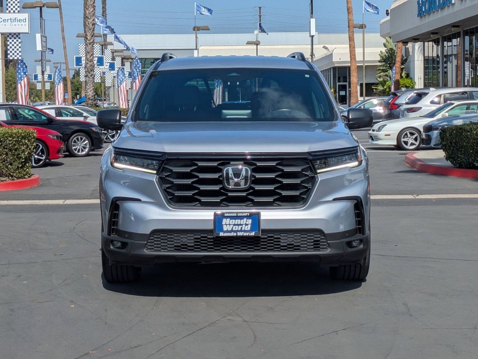 2023 Honda Pilot Sport photo 2
